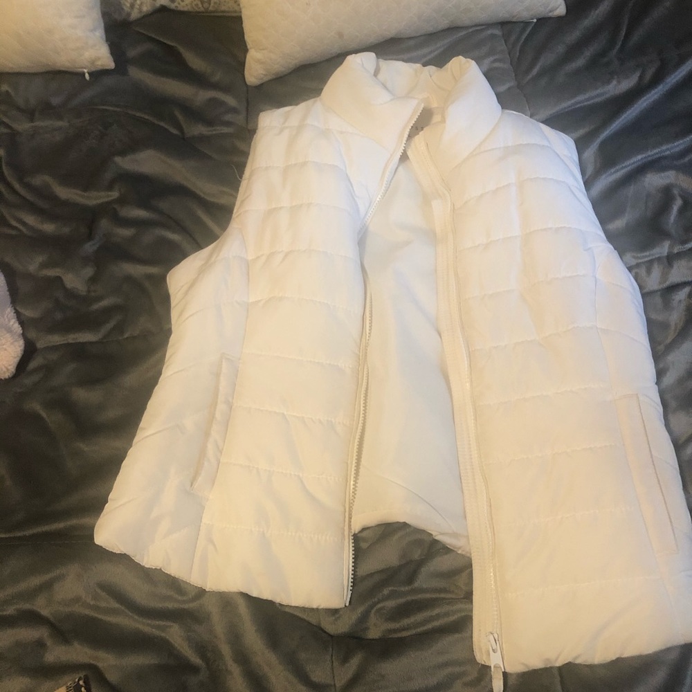 White puffer vest